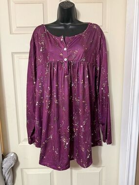 Women's Floral Button-Front Tunic Blouse in Plum